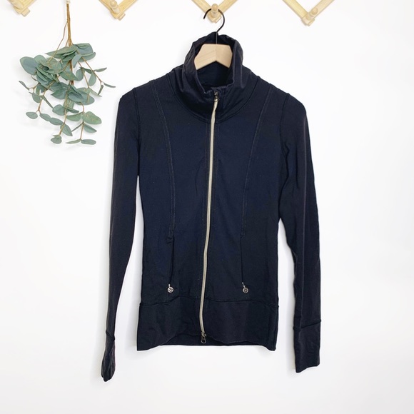 Lululemon black daily yoga jacket - Picture 2 of 13